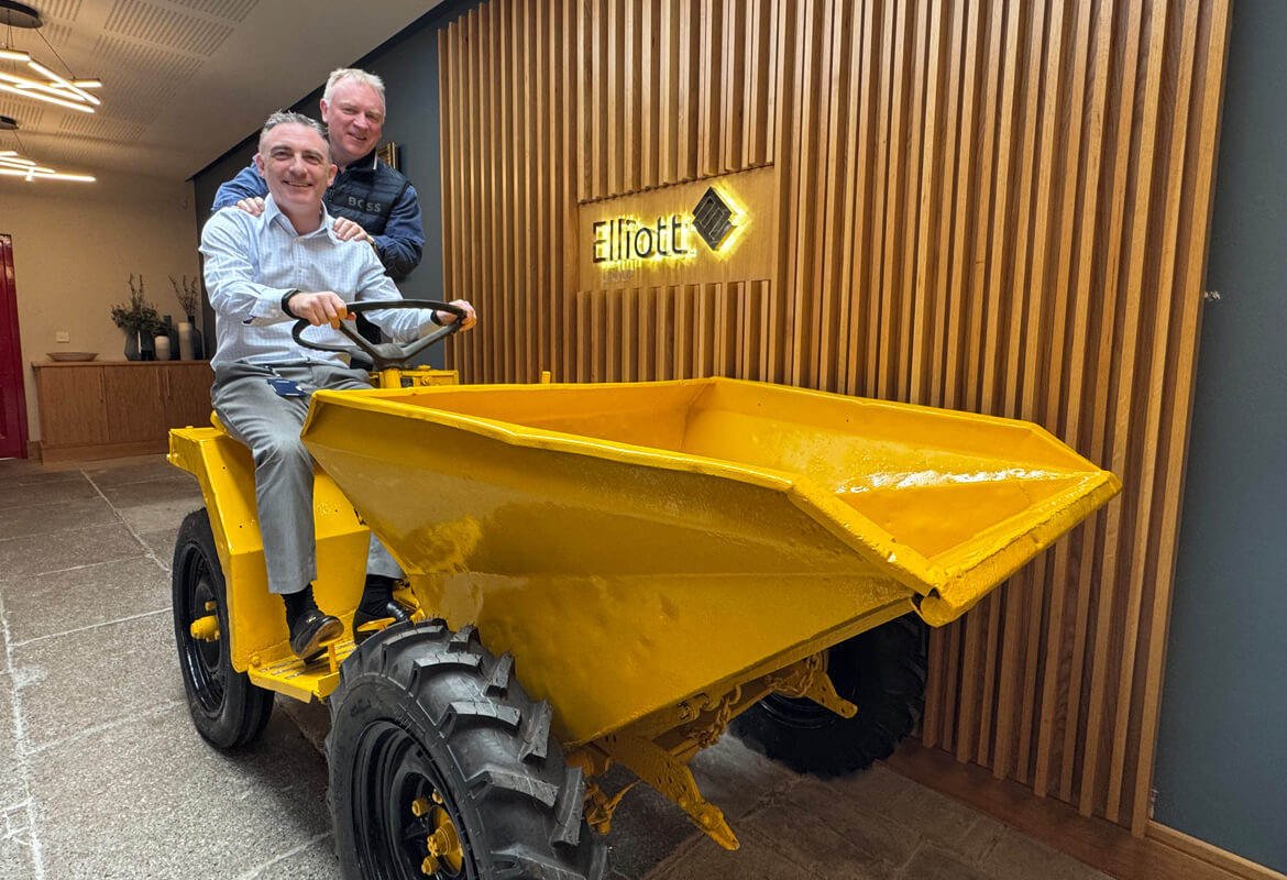 Elliott Group Bedford Dumper